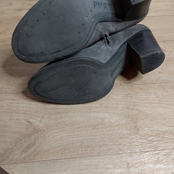 9.5 Paul Green brownish/gray booties - Picture 9 of 9